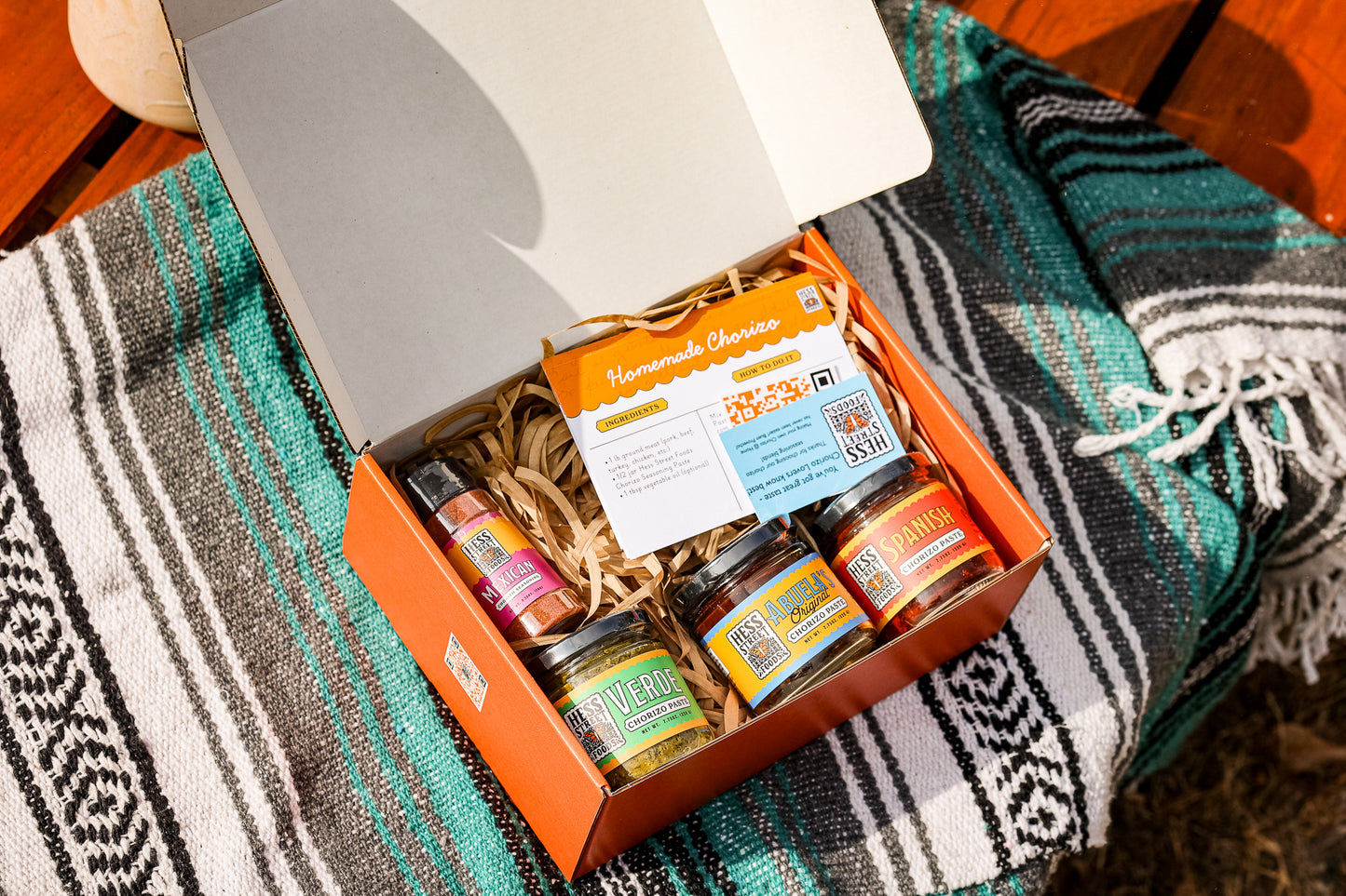 HOLIDAY COLLECTION BOX