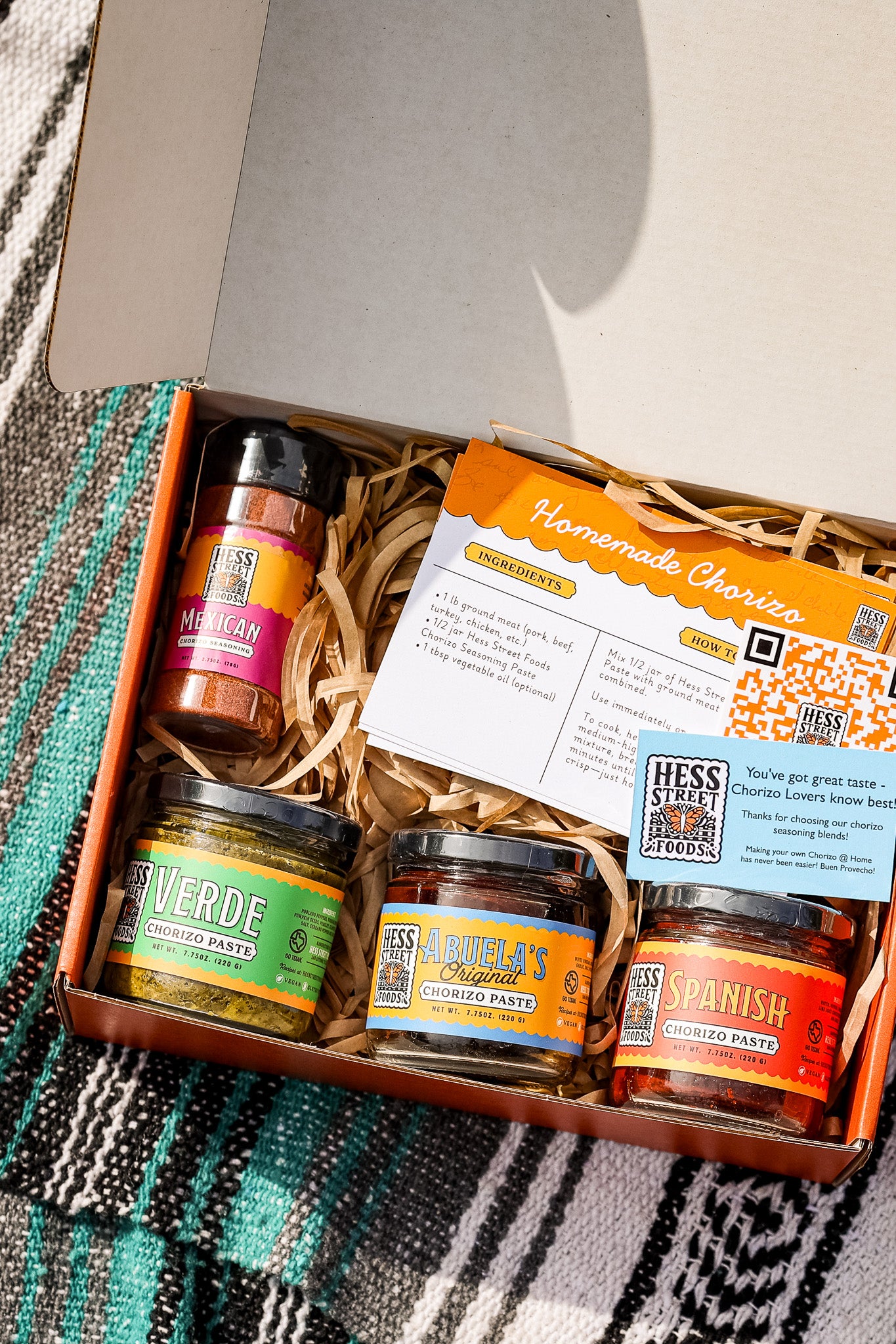 HOLIDAY COLLECTION BOX